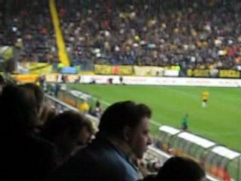 NAC - Fey | Ernie Brandts staat weer naast de dug-out