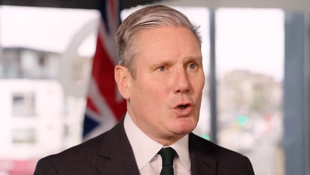 Keir Starmer tells voters Britain ‘rests in your hands’ in New Year’s message