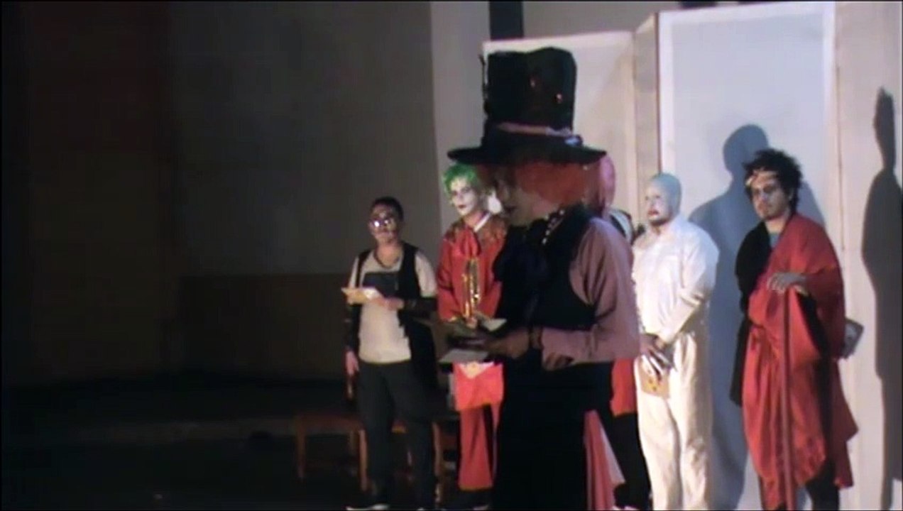 Charlie y La fabrica de Chocolate -  los mejores momentos del Abuelo Jorge - Diseño Esccénico IMALAMBARÉ (2023) José Mereles El Sombrerero Loco y Luis Carlos Ayala Jack Sparrow Hablando en Cámara Velóz