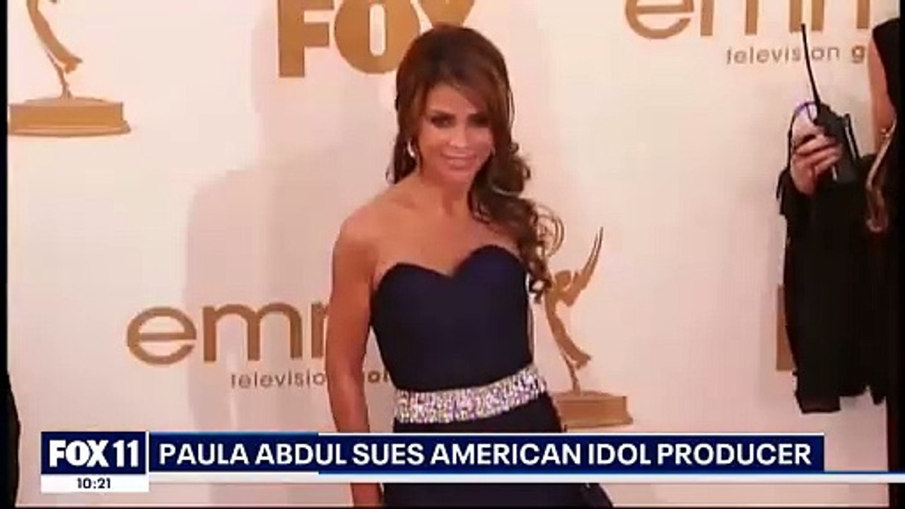 Paula Abdul, lauréate d'un Grammy Award et star de la télévision américaine, accuse de plusieurs agressions sexuelles un producteur de l'émission "American Idol", selon un procès en Californie