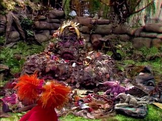 Fraggle Rock S1.E7: Red Tries to Be Like Mokey 🌟