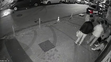 Ümraniye'de tartıştığı kişilerin üzerine aracını sürmüştü, o anlar kameraya yansıdı