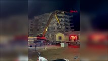 Gaziantep'te panik anları: 7 katlı bina yıkım sırasında çöktü