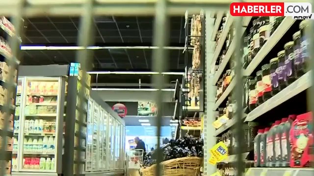 Bakan Şimşek'ten enflasyon rakamlarının ardından ilk değerlendirme: Hedeflerimizi tutturuyoruz