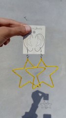 Télécharger la video: Diy Star Earrings ⭐ #shortvideo #shorts #ytshorts