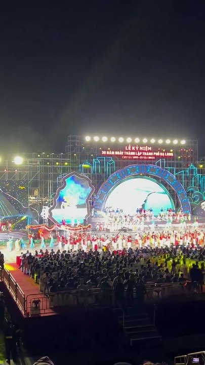 Chúc mừng 30 năm thành lập Hạ Long Quảng Ninh..Luôn yêu mảnh đất quê hương mình.