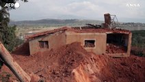 Libano, crateri a Kfar Kila dopo gli attacchi israeliani