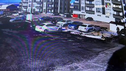 Erzurum'da 4. kattan düşen kadın ağır yaralandı: O anlar kameraya yansıdı