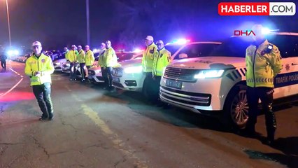 İstanbul Valisi Davut Gül, Yılbaşı Tedbirleri Kapsamında Polisleri Ziyaret Etti