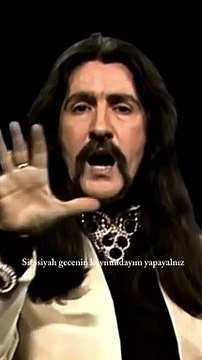 Barış Manço – Dönence 🎶 | Simsiyah Gecenin Koynunda Bir Yalnızlık Hikâyesi