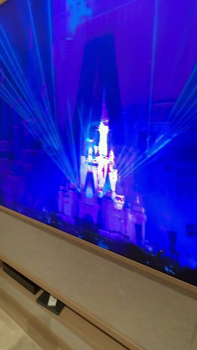 Chiara Ferragni e Fedez festeggiano Capodanno alle 9