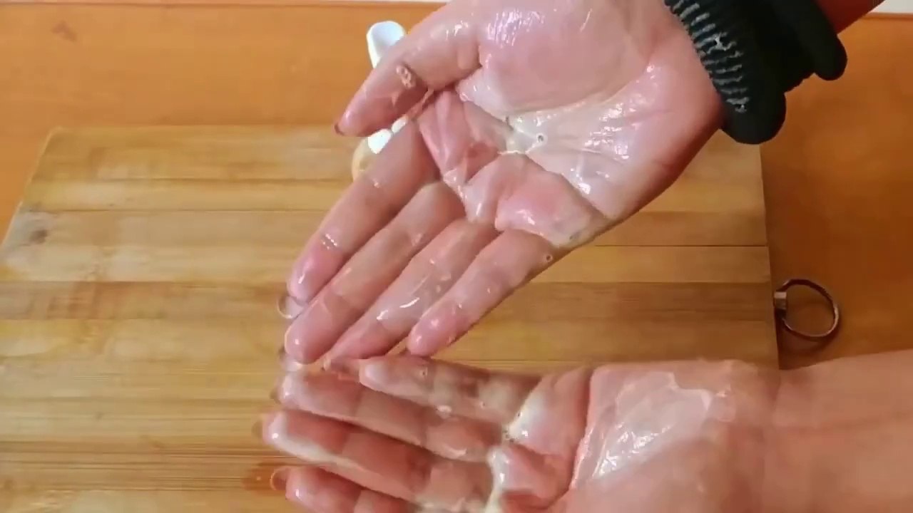 Homemade Facewash Multani Mitti/Fuller's Earth to remove pimples,boils