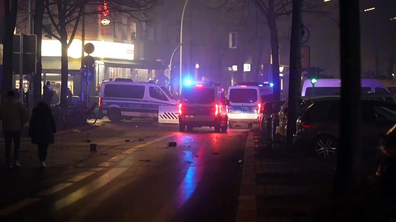 Silvesternacht in Berlin: Angriffe auf Einsatzkräfte – mehr als 230 Festnahmen