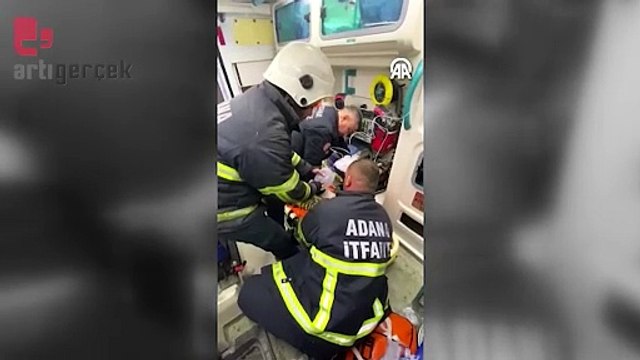 Adana'da bir evde yangın çıktı: Biri çocuk üç kişi öldü