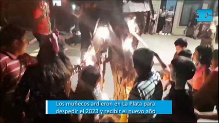 Una fiesta total: así se quemaron los momos en La Plata