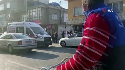 Yabancı uyruklu saldırganlar cadde ortasında dehşet saçtı: Yaralılar var