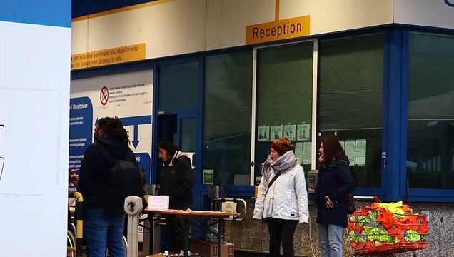 Firenze, il Capodanno in fabbrica con gli operai della ex-Gkn: La nostra lotta contagerà il Paese