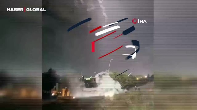 Yılbaşı kutlamaları sırasında havai fişekler kontrolden çıktı ortalık savaş alanına döndü