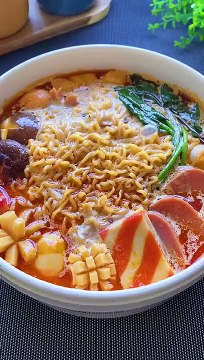 #shorts #asmr #hotpot #noodles #mushroom #sukiyaki #spicyfood #tasty #tastyfood COOKING VIDEOS #29