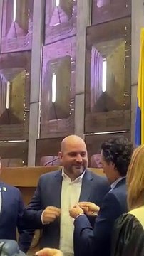Impisición de escudo Andrés Bedoya diputado por Federico Gutiérrez
