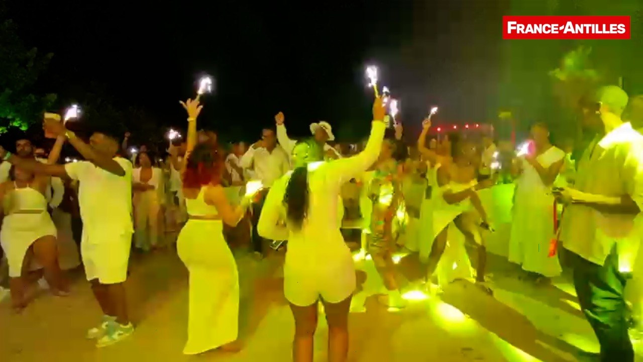 VIDÉO. À Saint-François, un passage à la nouvelle année en musique !