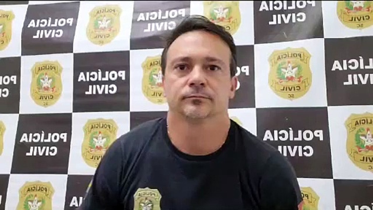 Delegado explica morte de jovens dentro de carro em Balneário Camboriú