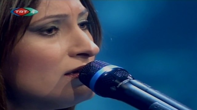 Jülide Sezen / Deli gönül gezer gezer gelirsin