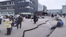 Earthquake in Japan: सुजु सिटी में तबाही का मंजर, 32500 घरों में अंधेरा, ढहे कई मकान, मची चीख पुकार
