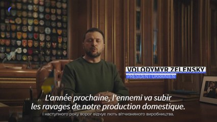 Zelensky promet de "ravager" les forces russes, la Russie "ne reculera jamais" selon Poutine