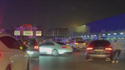 Bağcılar'da drift yapan sürücü kamerada