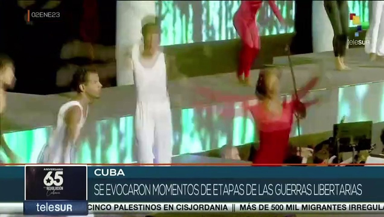 Líderes cubanos acompañan al pueblo en la celebración por el 65 aniversario de la Revolución