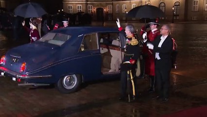 Federico y Mary de Dinamarca reaparecen exultantes tras el anuncio de la abdicación