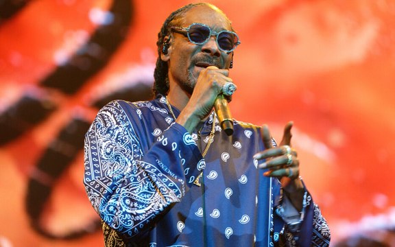 Paris 2024 : Snoop Dogg sera consultant pour la chaîne NBC durant les JO