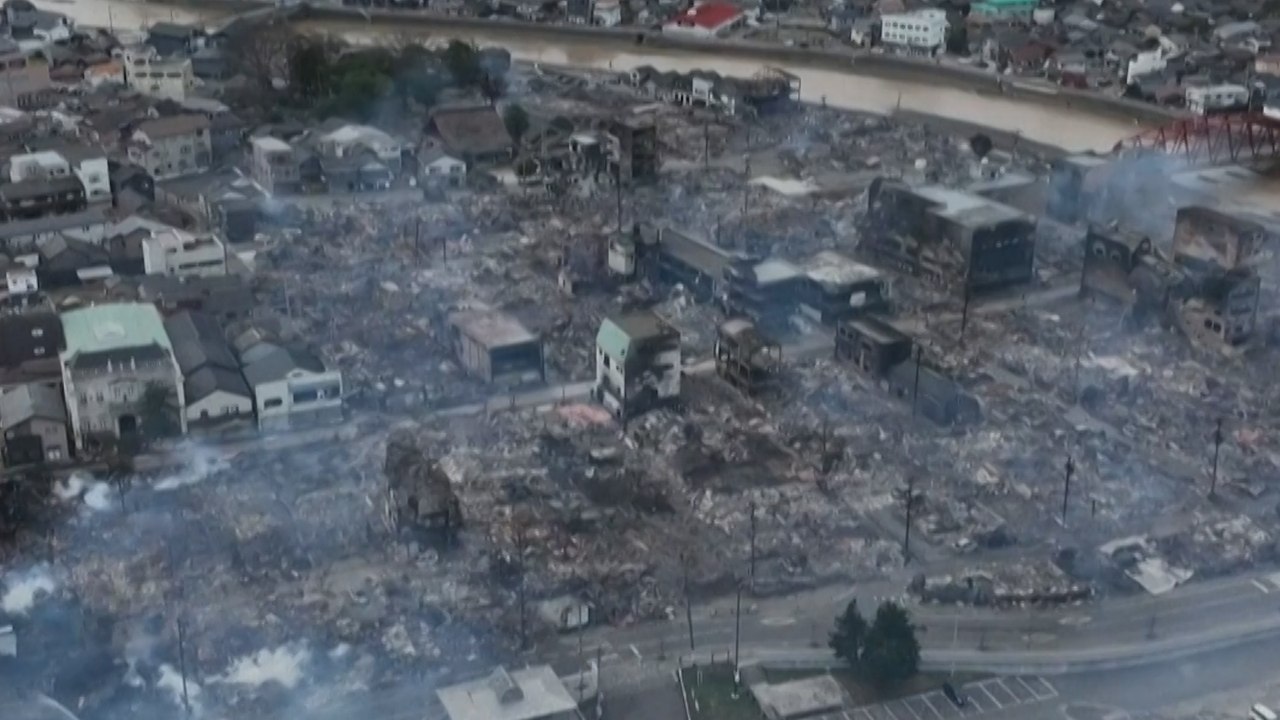 Au moins 48 morts après les séismes au Japon, le risque de tsunami levé