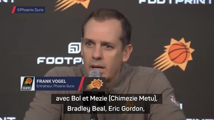 Suns - Vogel félicite son banc après la victoire contre les Blazers