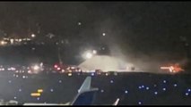 Aereo in fiamme a Tokyo, evacuati 379 tra passeggeri ed equipaggio