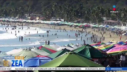 Turistas se alejan del frío para recibir al año nuevo en Colima
