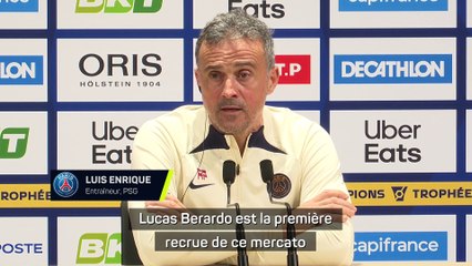 Luis Enrique présente Beraldo : "Un jeune avec beaucoup d'avenir"