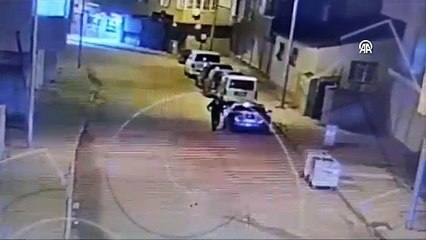 Gelin arabasını arayan ekipler içinden kaçak göçmen çıkardı