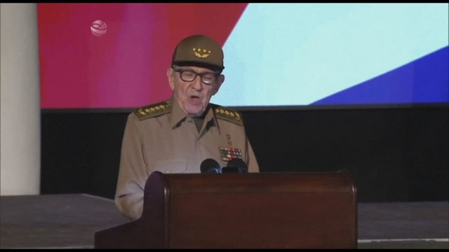 Raul Castro guida le celebrazioni 65° anniversario rivoluzione cubana