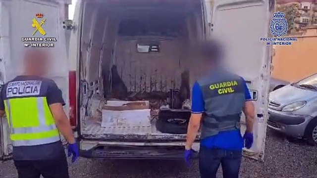 Policía Nacional y Guardia Civil detienen a un grupo criminal de aluniceros 	Este grupo criminal, especializado en robos con fuerza mediante el alunizaje, utilizaba vehículos de alta gama previamente sustraídos para cometer los delitos