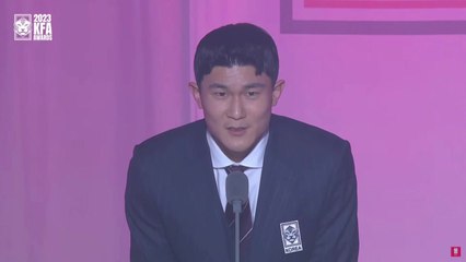 김민재, 손흥민 제치고 올해의 선수 선정 / YTN
