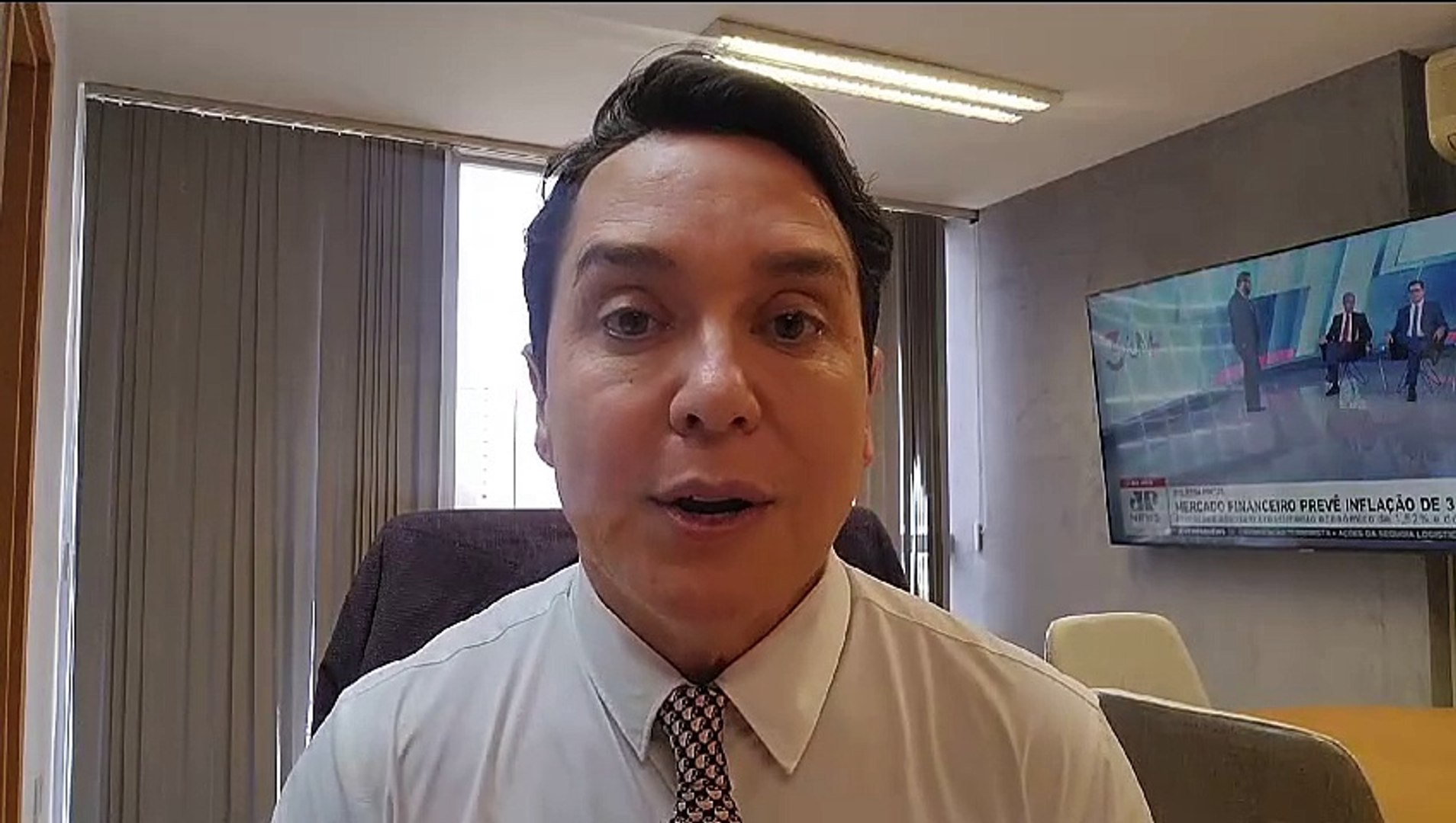 Claudio Dantas: Governo compra briga com o Congresso porque precisa sempre de um inimigo
