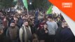 Kekejaman Zionis: Rakyat Palestin turun ke jalanan selepas kematian Arouri