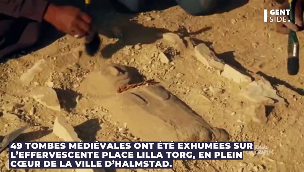 Des archéologues retrouvent une épée de plus de 1m20 dans une tombe médiévale
