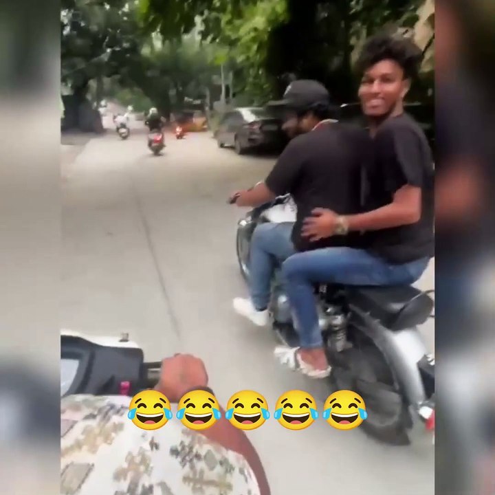 memes .. funny .. try not to laugh .. prank .. people .. funny image .. joke 