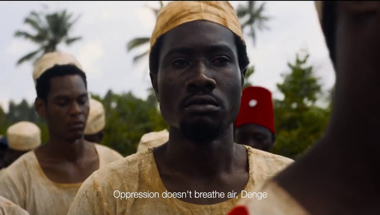 Die Liebe in ungleichen Zeiten Trailer OmeU