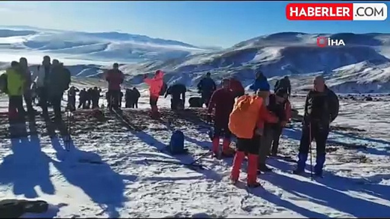 Iğdırlı dağcılar Sarıkamış şehitleri için Allah...