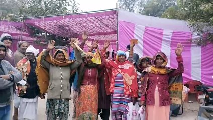 विकसित भारत संकल्प यात्रा शिविर में काम न होने पर विरोध