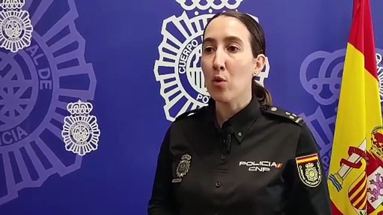 Desarticulada en Tenerife una banda que estafaba a turistas mayores con la venta de móviles baratos